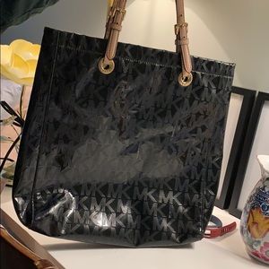 Michael kors black tote